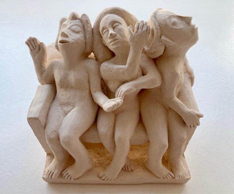 3 Frauen auf Kanapee - Renate Bodmer 
