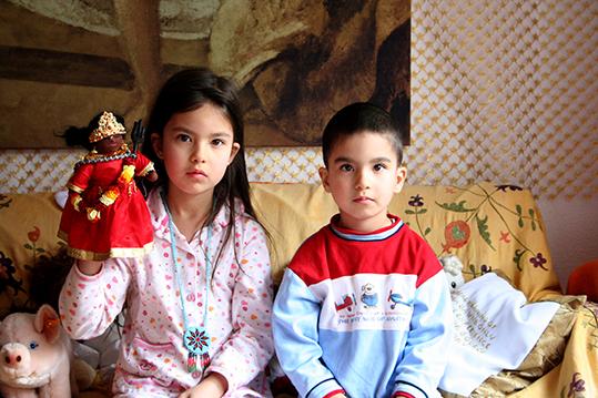 Glück festhalten Neue Fotografien aus der Serie «Noonday» von Annelies Štrba Arbeiten von Melanie Rüegg-Leuthold und Albert Rüegg 