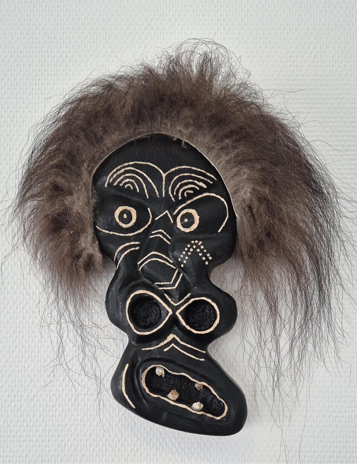 Kiinarpak / Maske - Françoise Funk-Salamí 