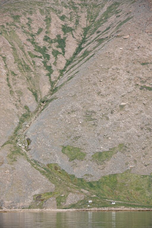 Siorapaluk / Kleiner Sand - Françoise Funk-Salamí 