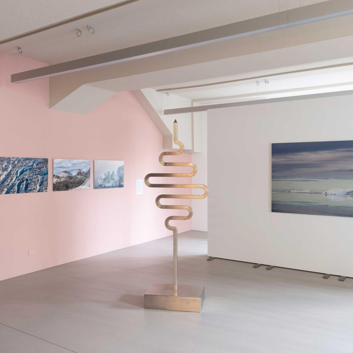 Françoise Funk-Salamí – Silap ingerlasia – Wie die Welt sich bewegt - Françoise Funk-Salamí 