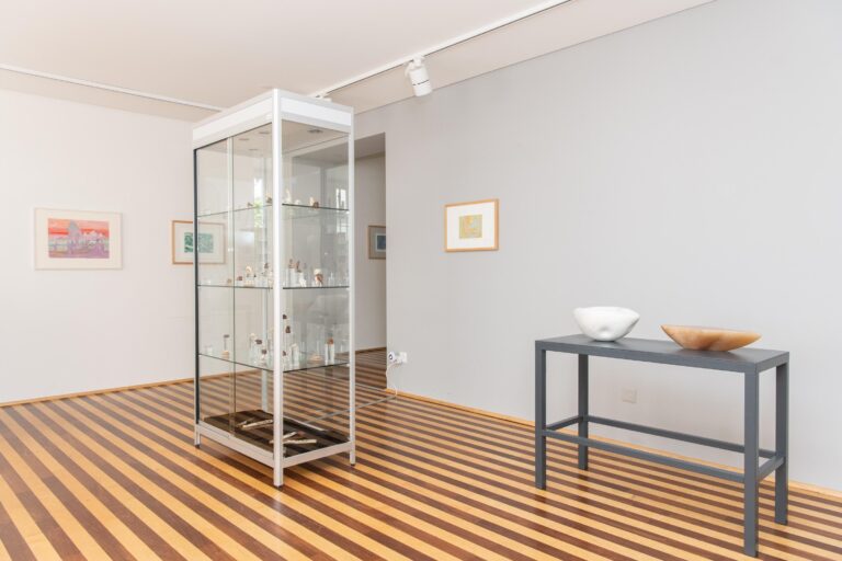 Doppelausstellung japanische Netsuke und Skulpturen von Akiko Sato - Akiko Sato, Netsuke 