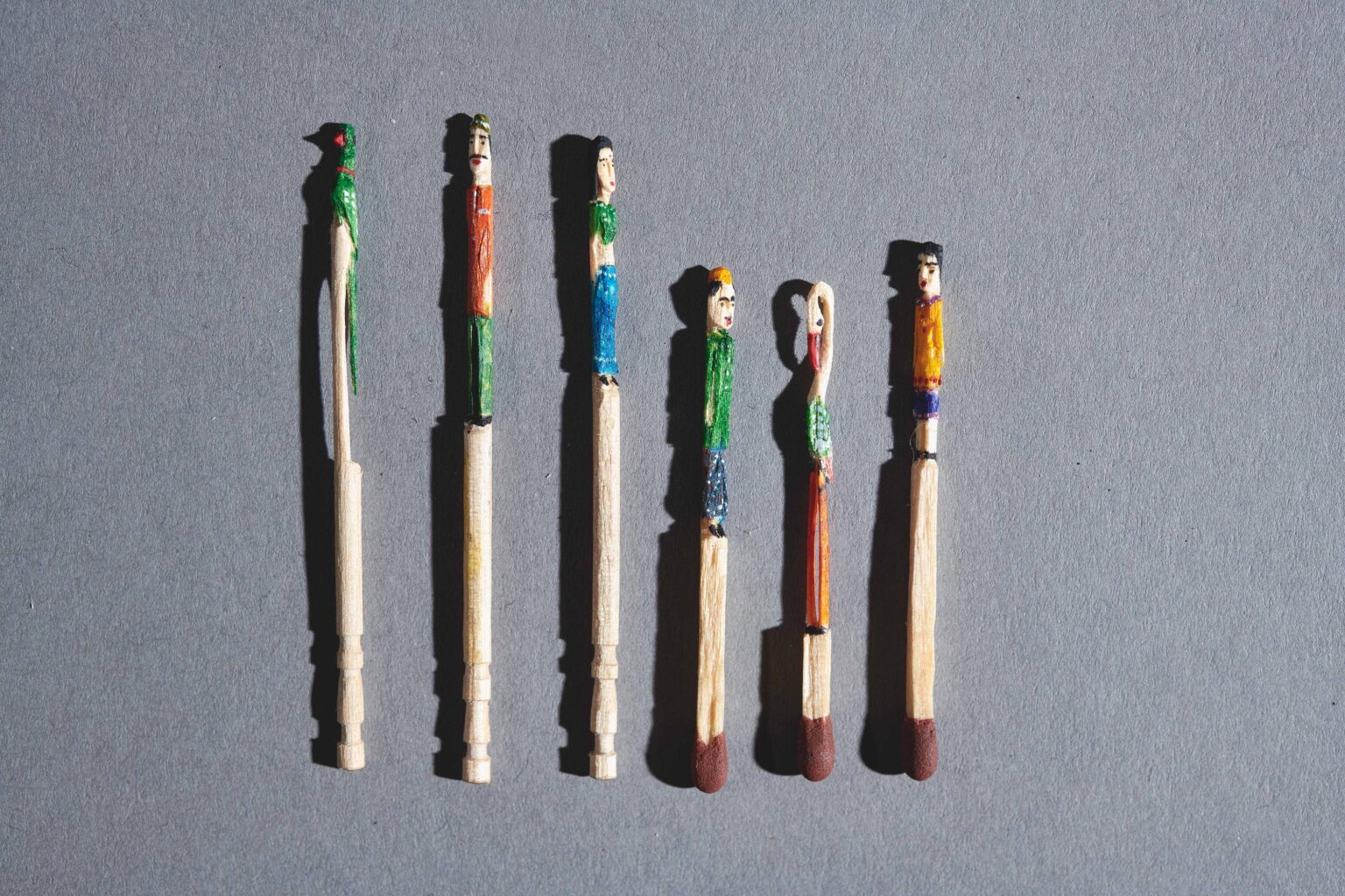 untitled (family made of 3 toothsticks and 3 matches) - Pradeep Kumar 