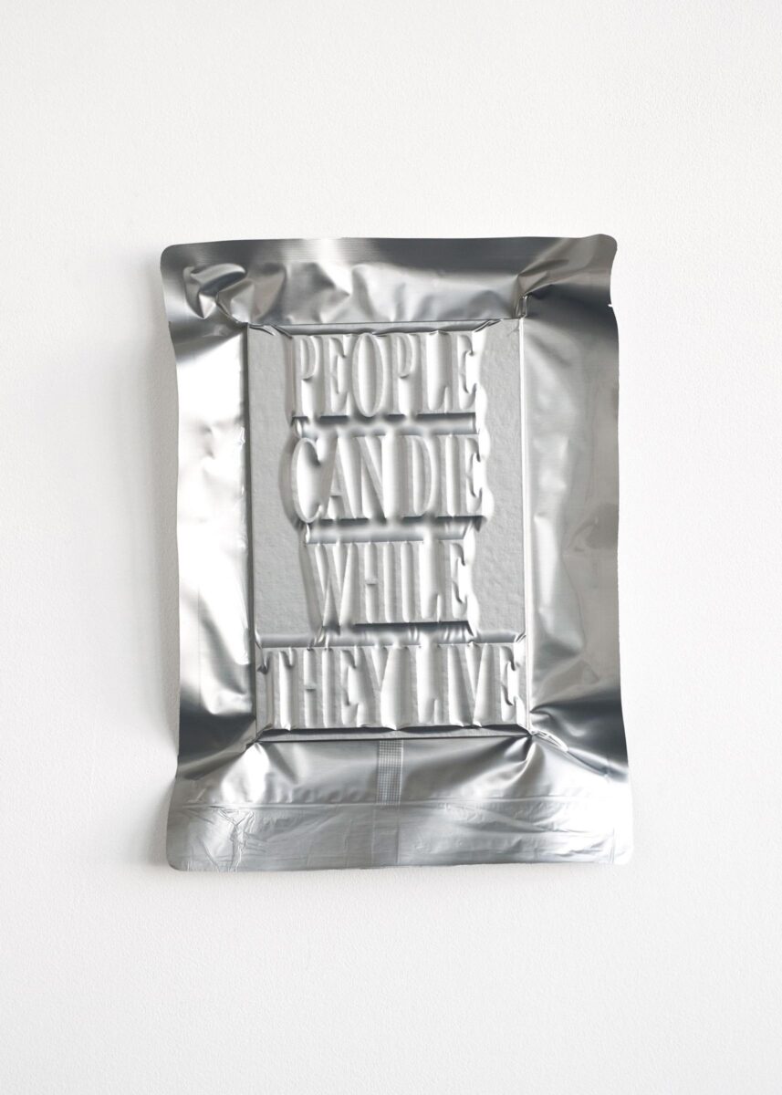#10 / PEOPLE CAN DIE WHILE THEY LIVE ( I Ate Civilization ) - JEIRYUNG LEE 