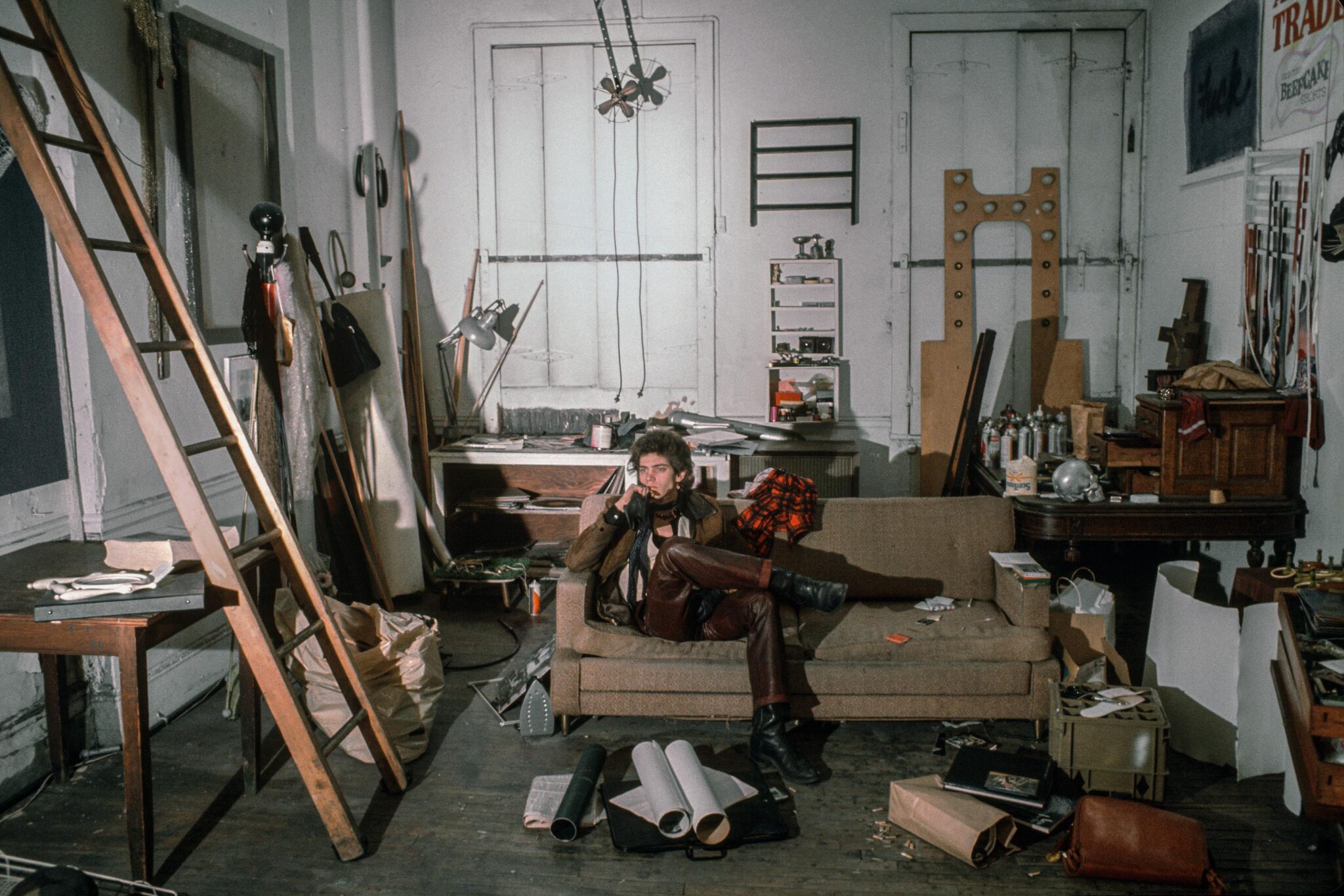 Mapplethorpe Sofa Studio - Albert Scopin 