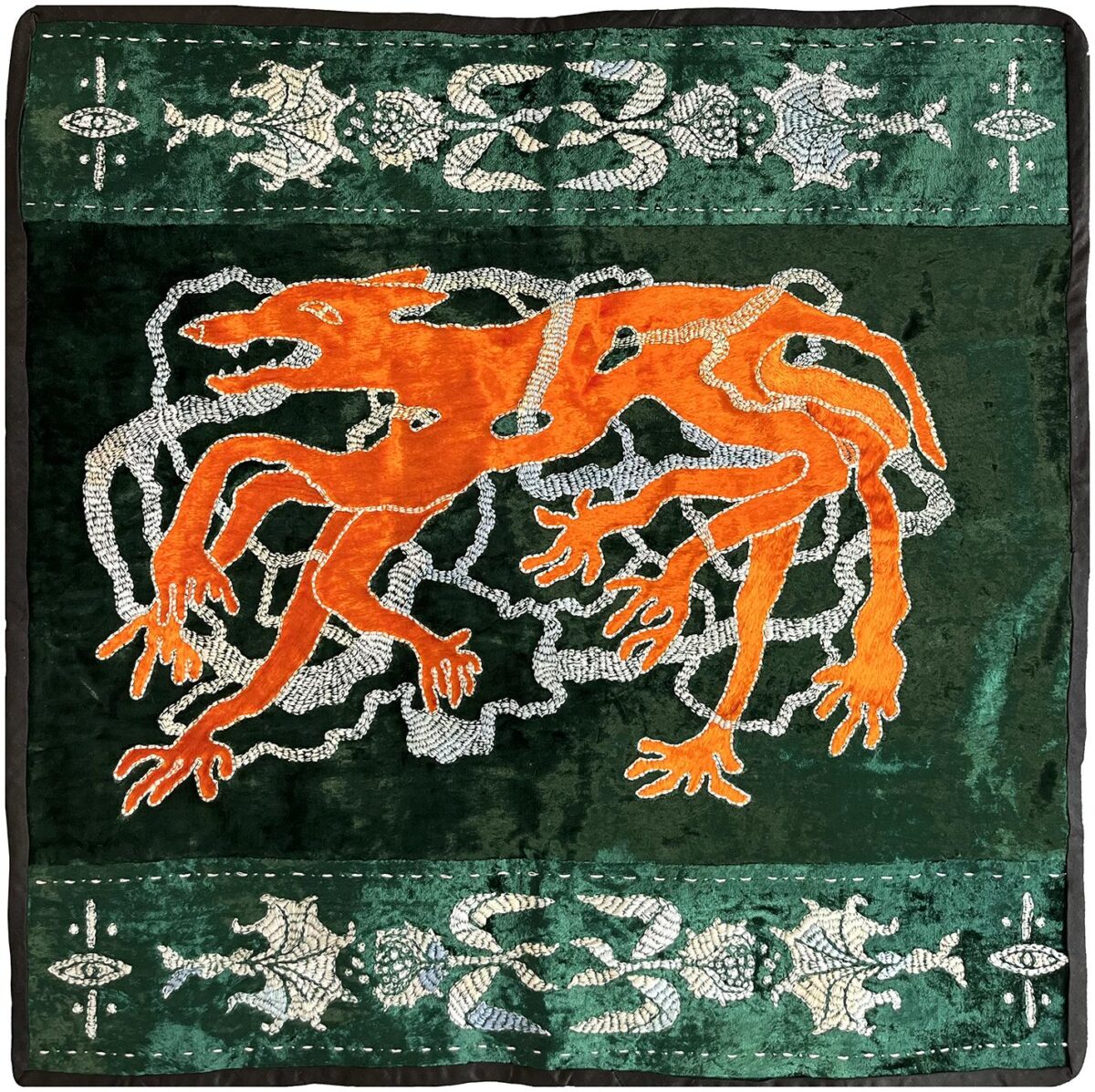 Mahluq (Green Wolf) - MUNISA KHOLKHUJAEVA 