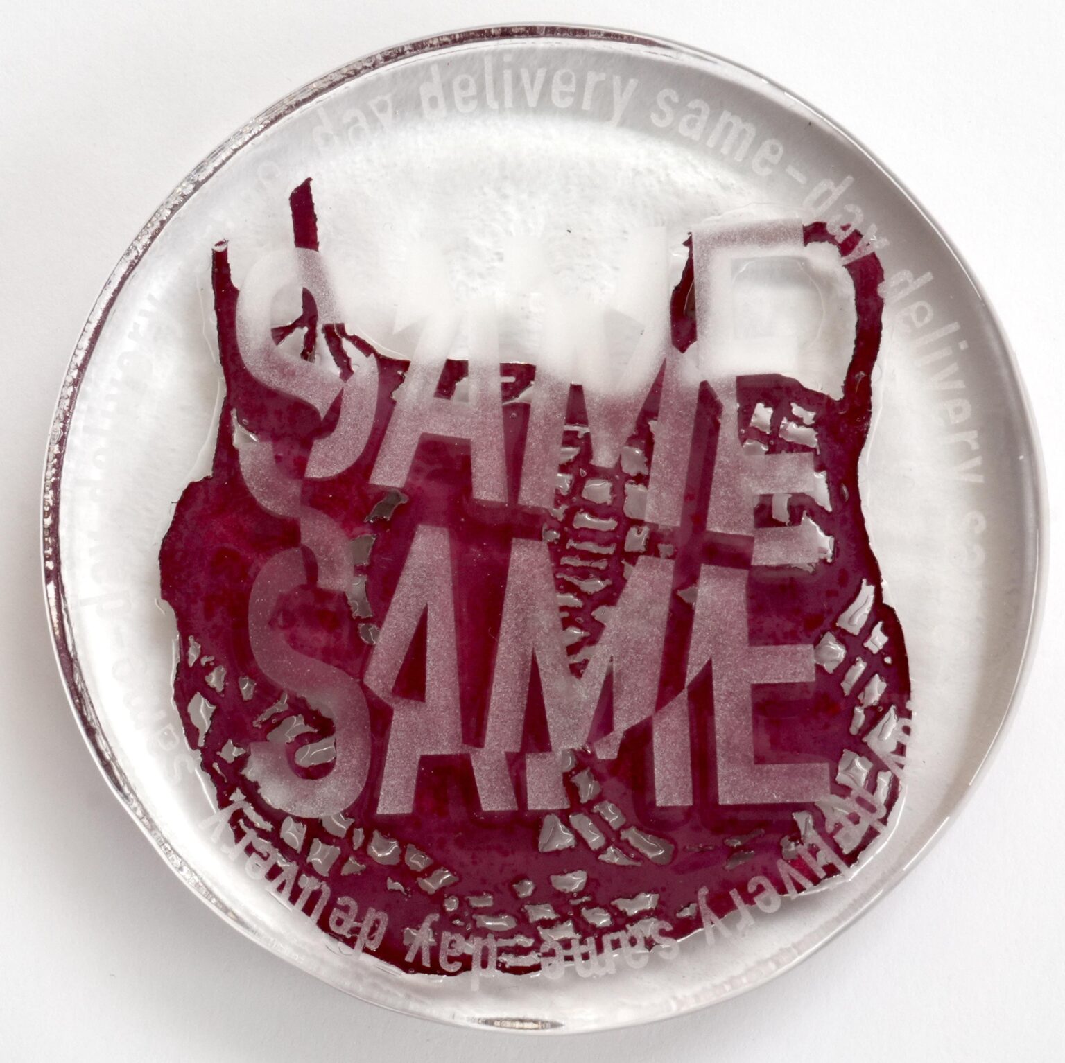 Glasmedaille Arch&auml;ologie der Gegenwart: same same - Anja N&uuml;rnberg 