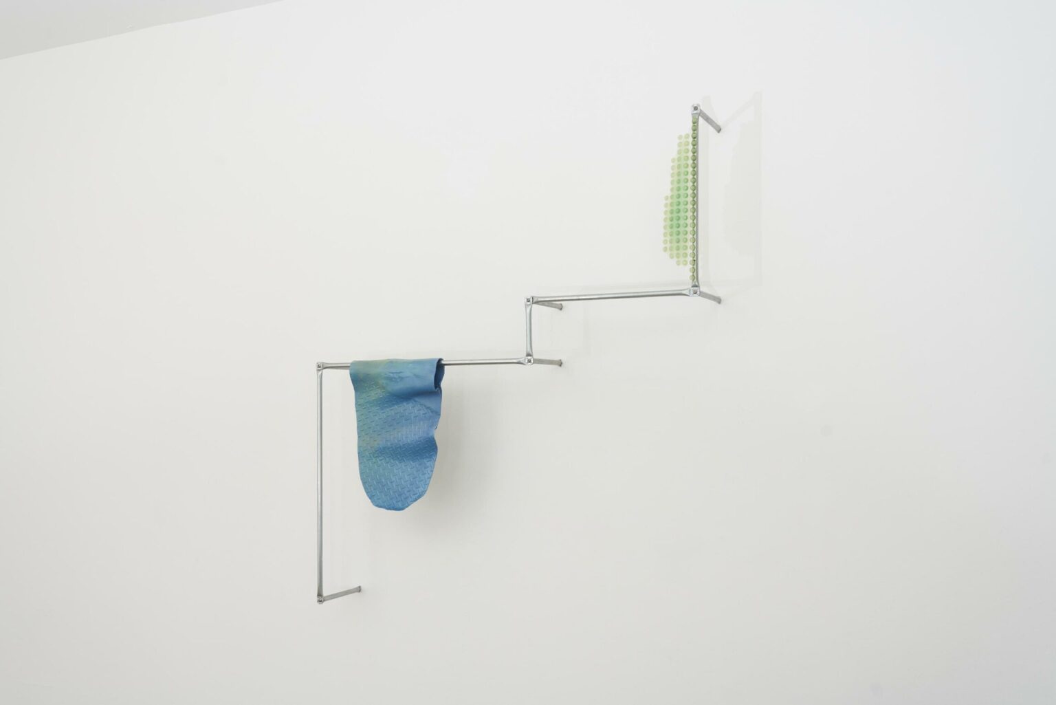 along the line - Vera Kox 