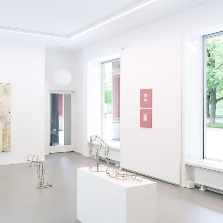 Mara Projects London/Tirana — Group Exhibition “Forensic Logic” in collaboration with Galerie Filser & Gräf - Blerta Hashani, Nona Inescu, Tabata von der Locht 