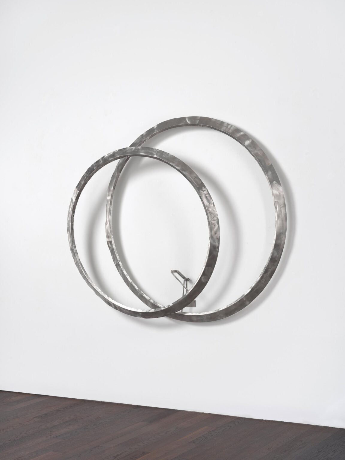 Annular Eclipse Wall Variation IV - George Rickey J&ouml;rg von Bruchhausen
