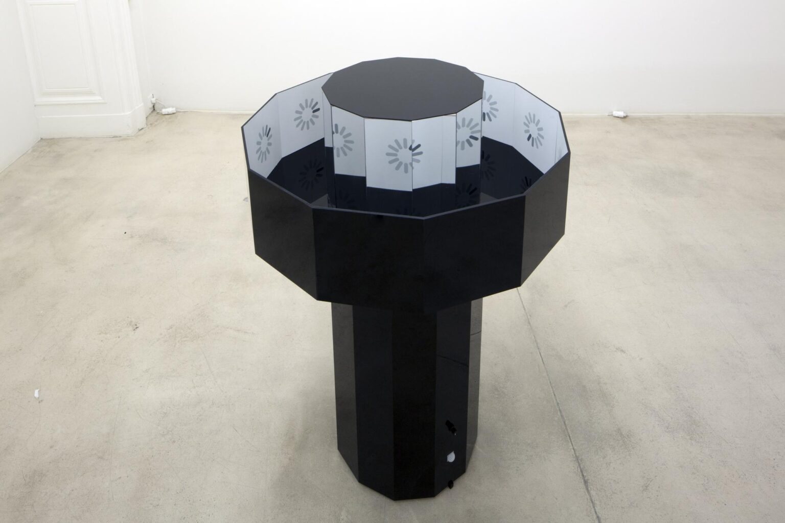 Unloading Spinner - Bernd Oppl 