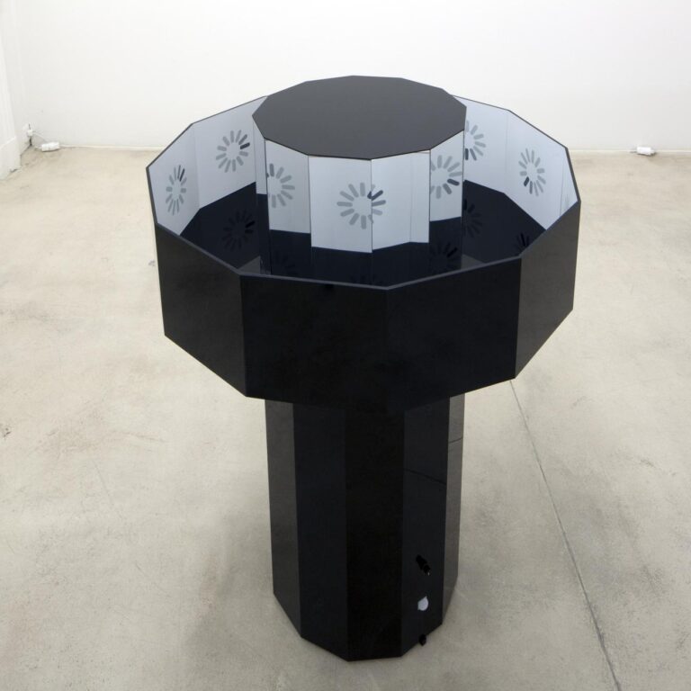 Unloading Spinner - Bernd Oppl 