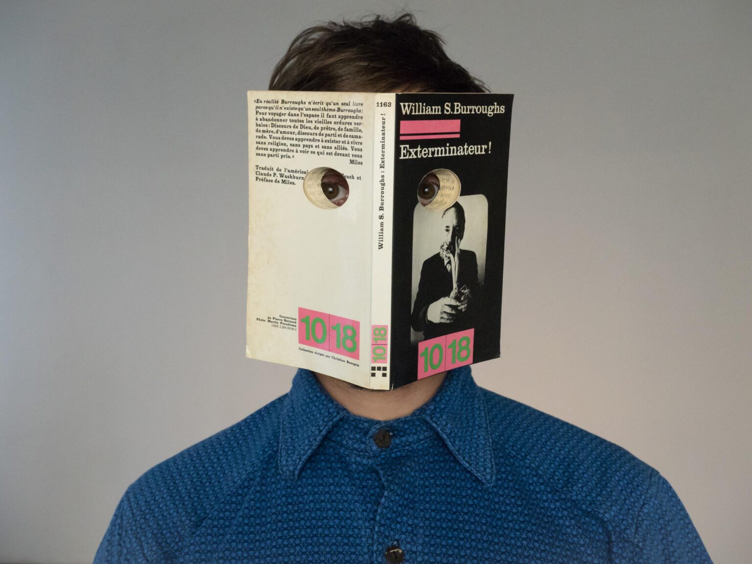 Bookmask Portrait 08 - Víctor del Oral 