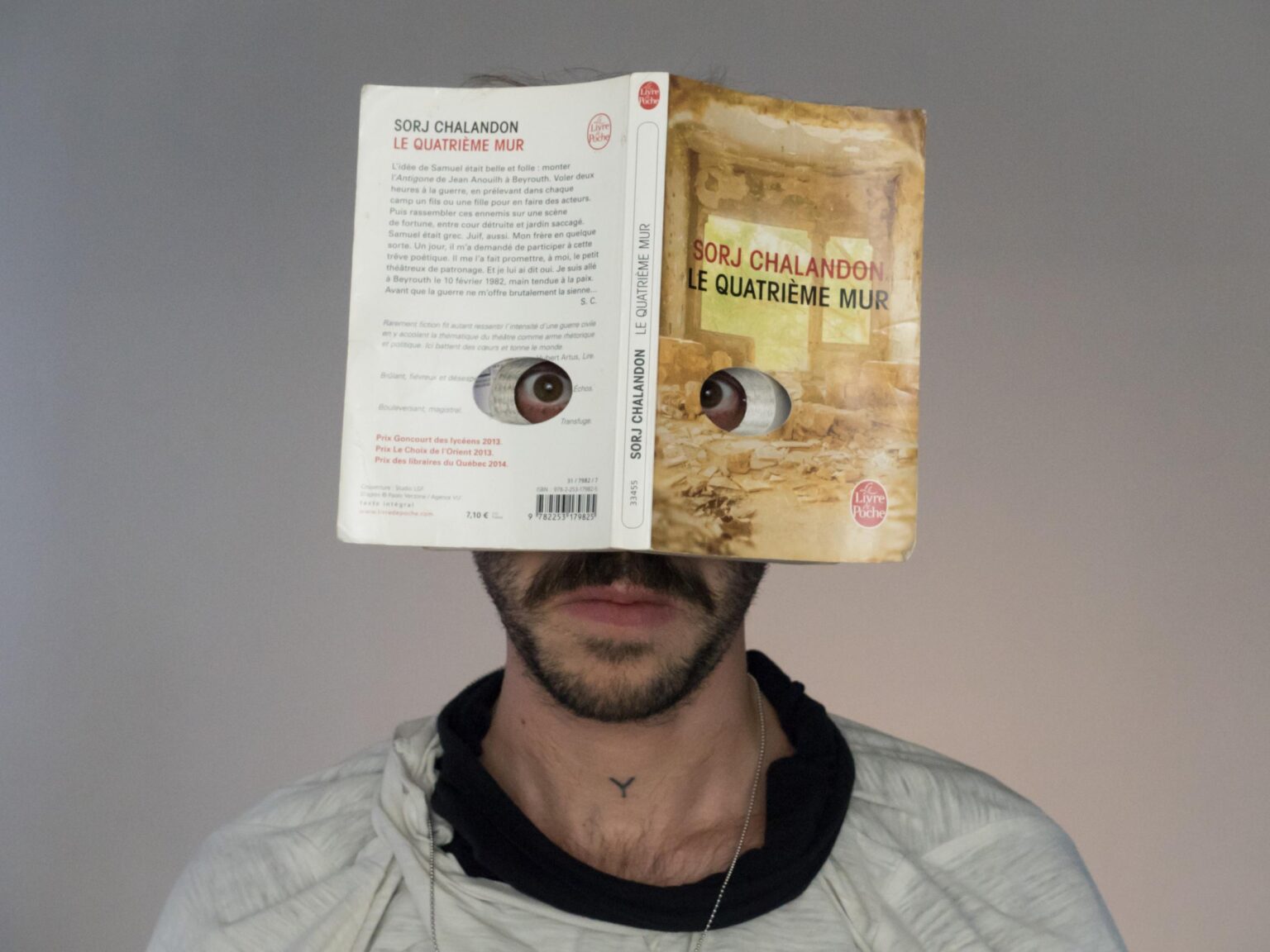 Bookmask Portrait 10 - Víctor del Oral 