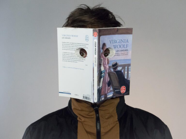 Bookmask Portrait 15 - Víctor del Oral 