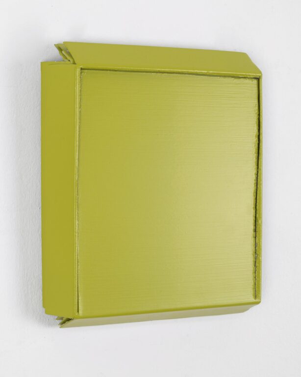 Cut Frame S (Pistacchio Green) - Angela de la Cruz 