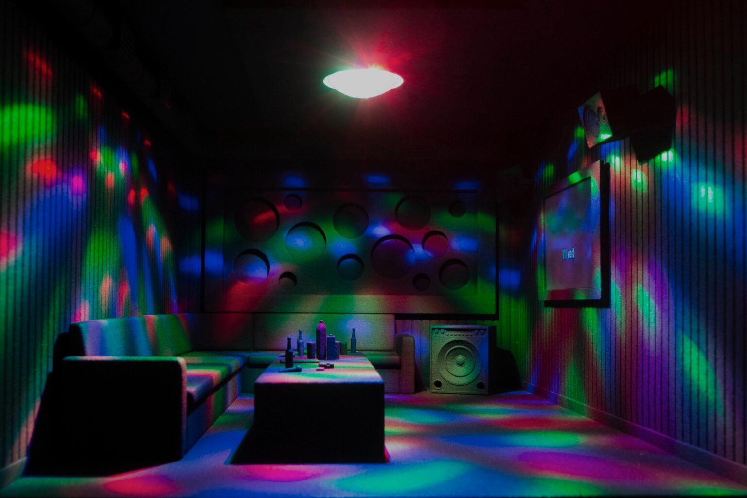 Rhythm of the Night - Bernd Oppl 