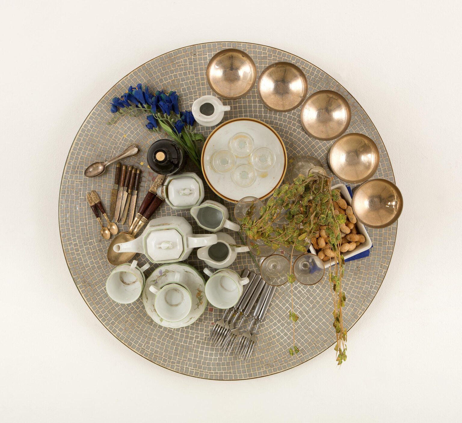 &ldquo;Faux Tableau Piege&rdquo; - Daniel Spoerri 