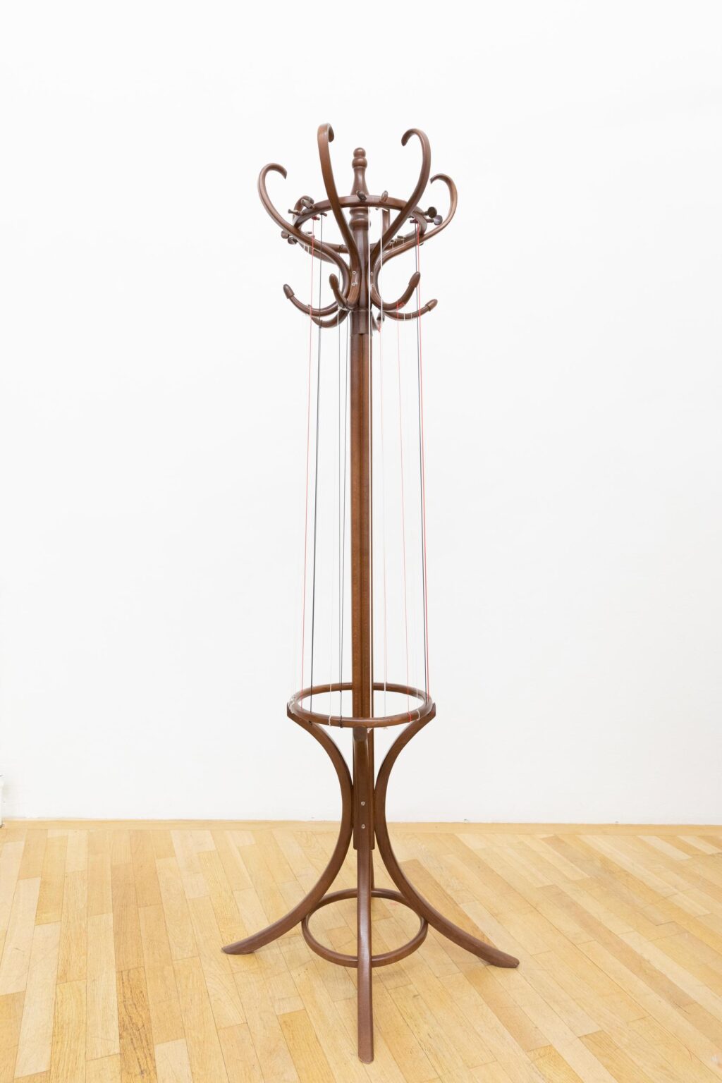 Music Room Istanbul, Hanger Harp - Nevin Aladağ 