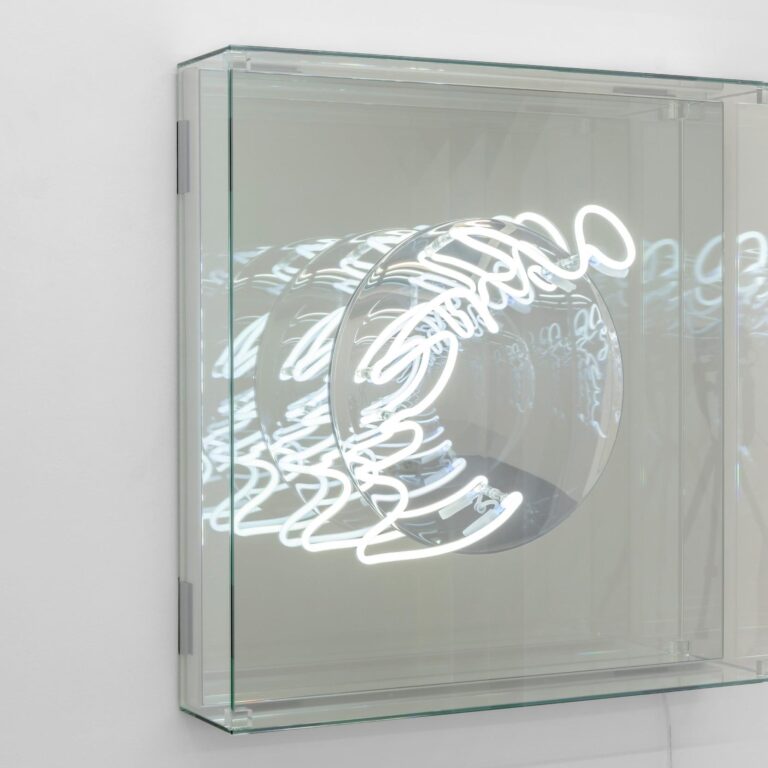 Away - Brigitte Kowanz 