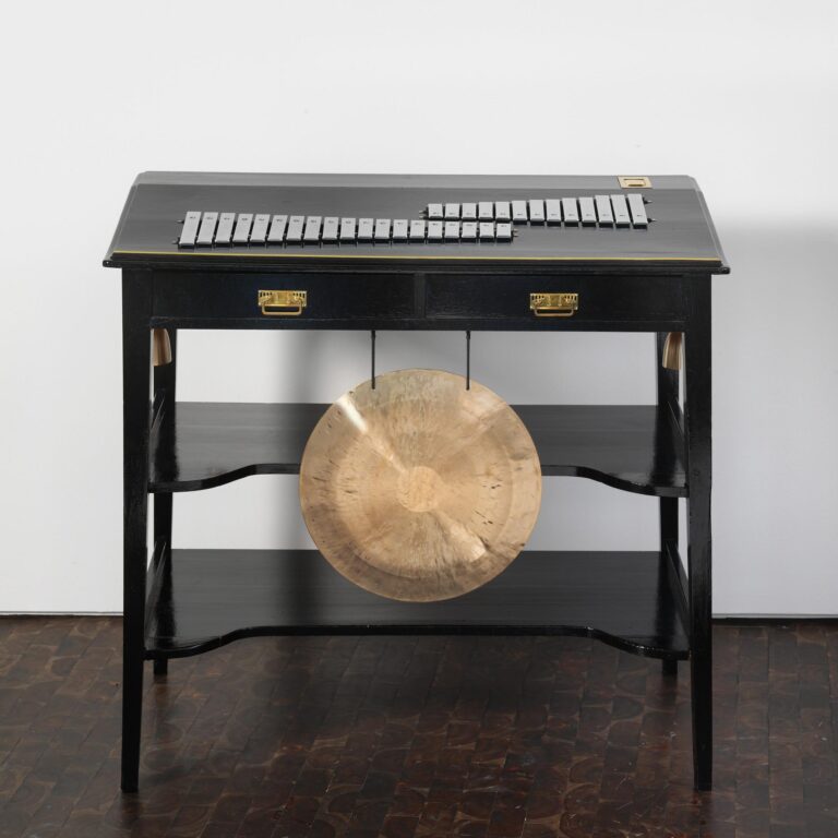 Music Room Darmstadt, Secretaire Glockenspiel, Gong and Bells - Nevin Aladağ 