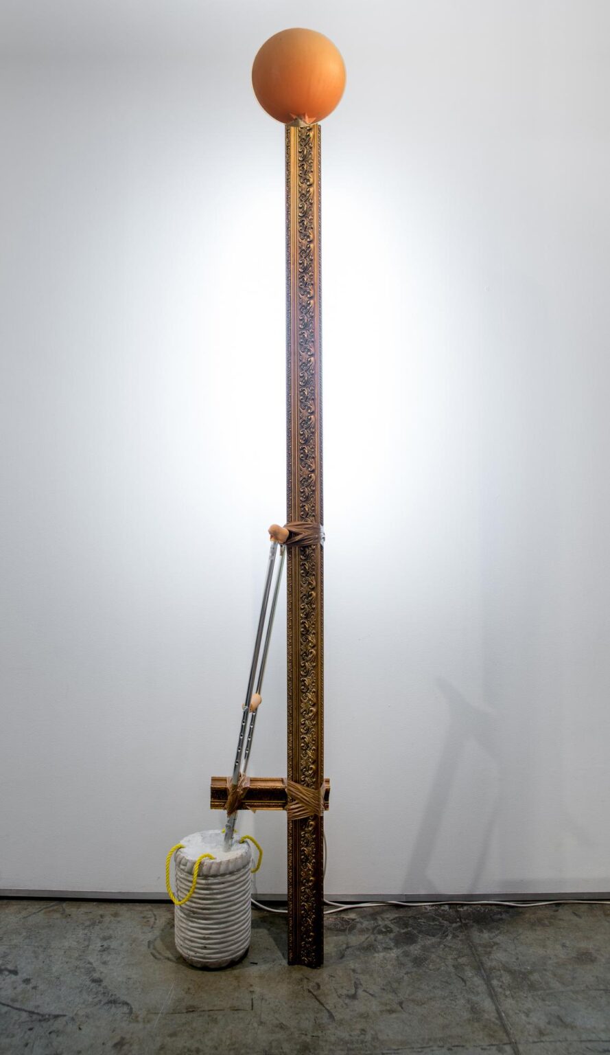 Light - Ramin Haerizadeh, Rokni Haerizadeh, Hesam Rahmanian 