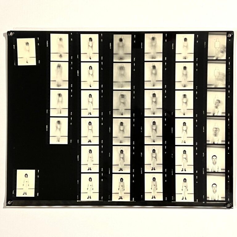 Ohne Titel, Kontaktstreifen, geöst - Margot Pilz 