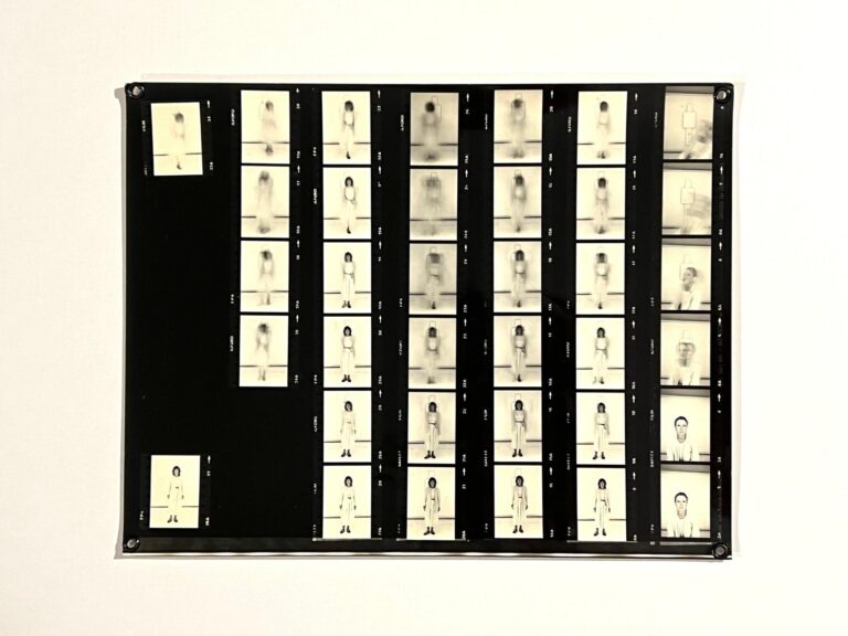 Ohne Titel, Kontaktstreifen, geöst - Margot Pilz 