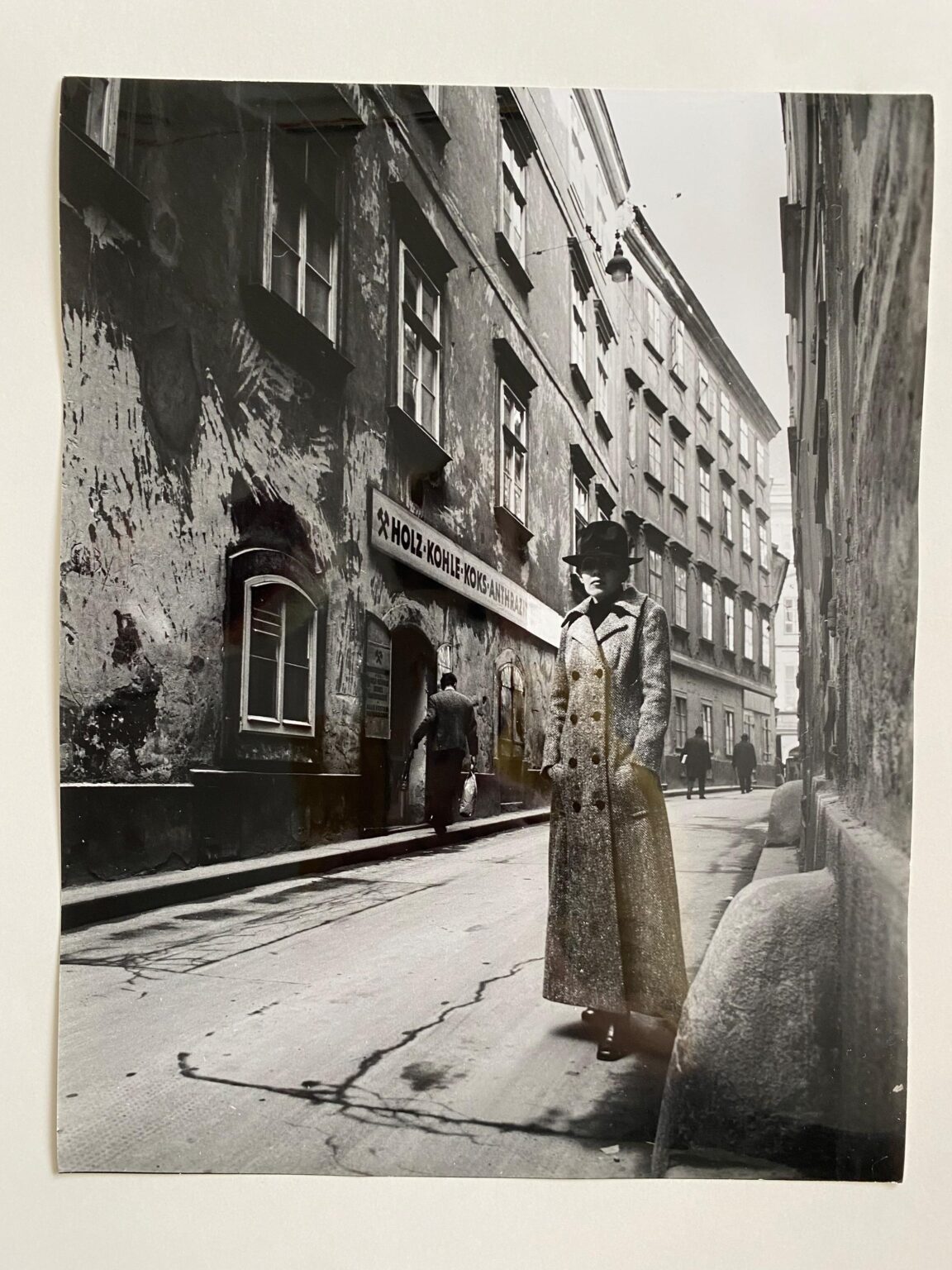 untitled - Margot Pilz 