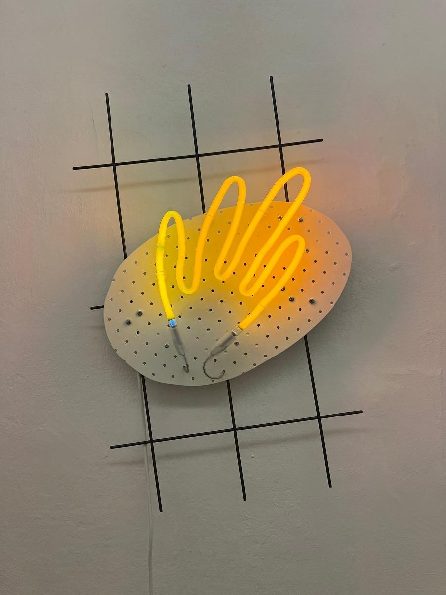 Touched (yellow) - Raphaela Riepl 