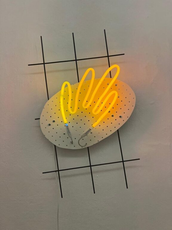 Touched (yellow) - Raphaela Riepl 