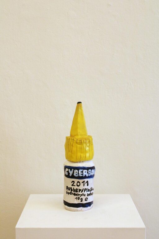 Glue - Leo Mayr 