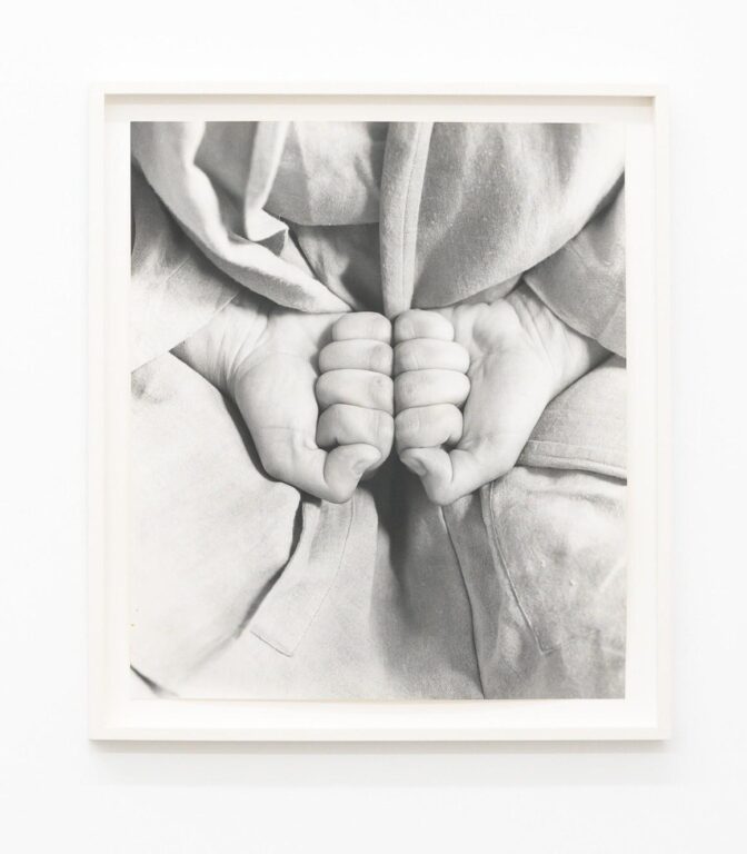 o.T. (Hände) - Margot Pilz 