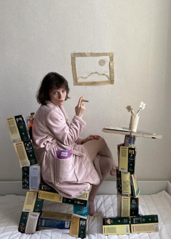 I prefer to sit on Dostojewski instaed of your face - Maya Golyshkina 