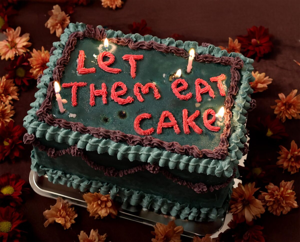 Let Them Eat Cake - Bianca Kennedy 