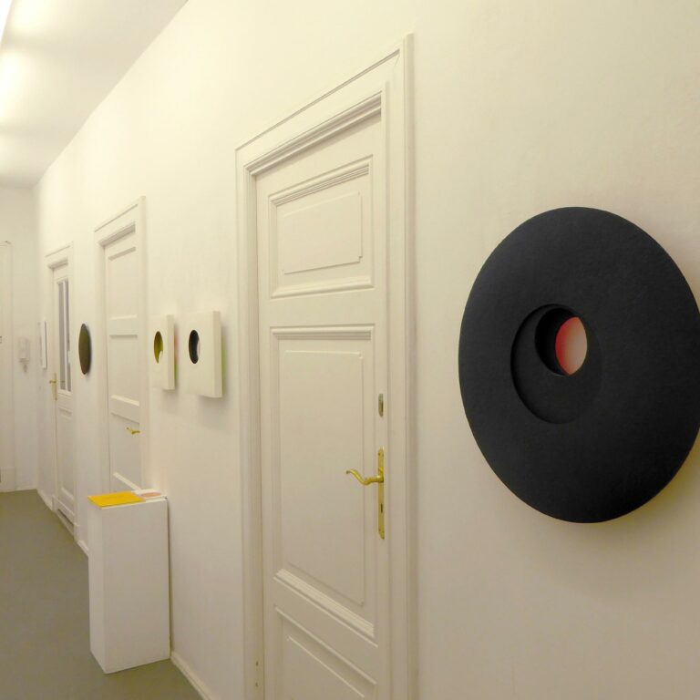 paperworks - REINHARD WÖLLMER 