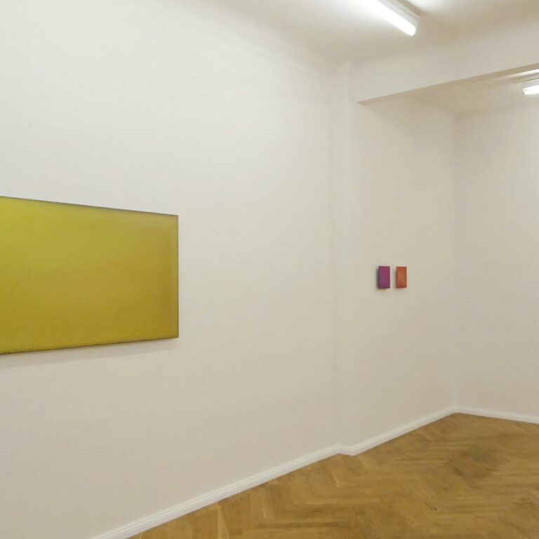 SACRE - ROSA M HESSLING 