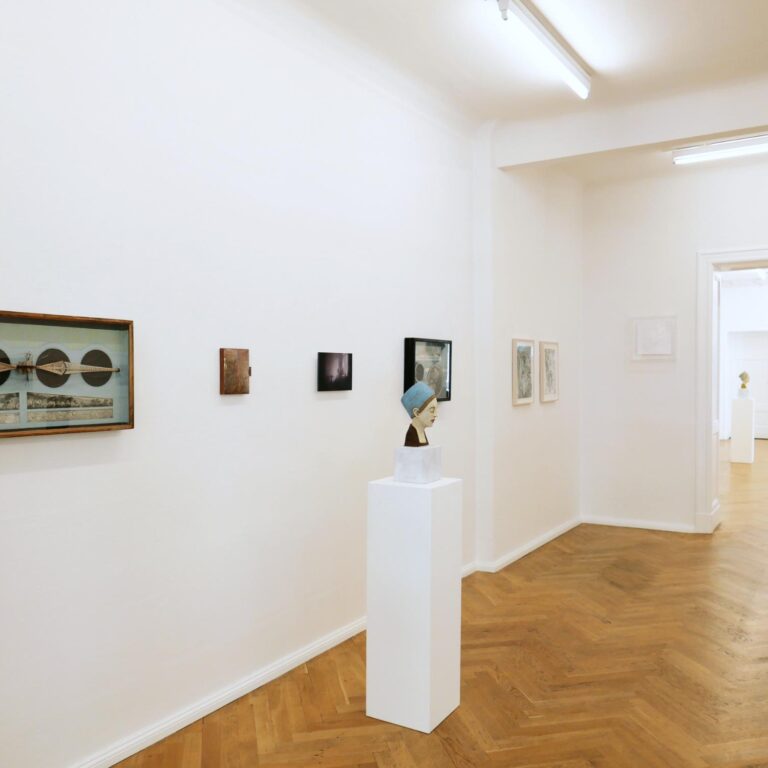 PAPIER UND MEHR – 20 JAHRE WICHTENDAHL GALERIE - AJA VON LOEPER, ALEXANDRA DEUTSCH, ANNETTE MEINCKE-NAGY, ANNETTE SCHRÖTER, DÖRTHE BÄUMER, DORTHE GOEDEN, ESTHER GLÜCK, ESTHER NAUSED, EVA WALKER, KATHARINA MEISTER, KRISTIN GROTHE, MATS BERGQUIST, NICOLE AHLAND, REINHARD WÖLLMER, ROSA M HESSLING, SILVIA SCHREIBER, SIMONE DISTLER, ULRIKE HEYDENREICH, WINNI SCHAAK 