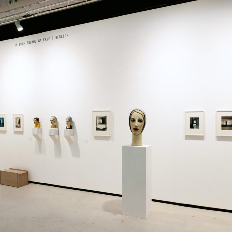 ART ON PAPER AMSTERDAM - ANNETTE MEINCKE-NAGY, ESTHER NAUSED, REINHARD WÖLLMER Esther Naused and Annette Meincke-Nagy