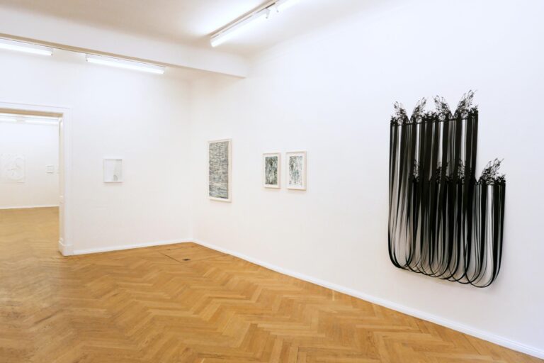 Stille Wasser - DORTHE GOEDEN, ESTHER GLÜCK, ULRIKE HEYDENREICH 