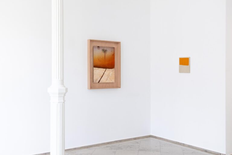 Shadow and gap - Carina Ellemers 