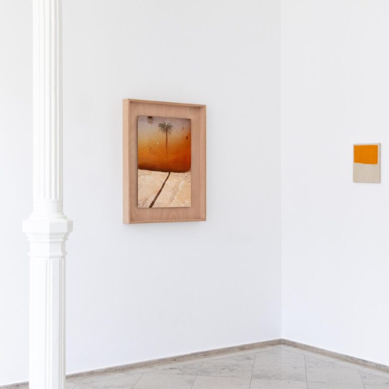 Shadow and gap - Carina Ellemers 