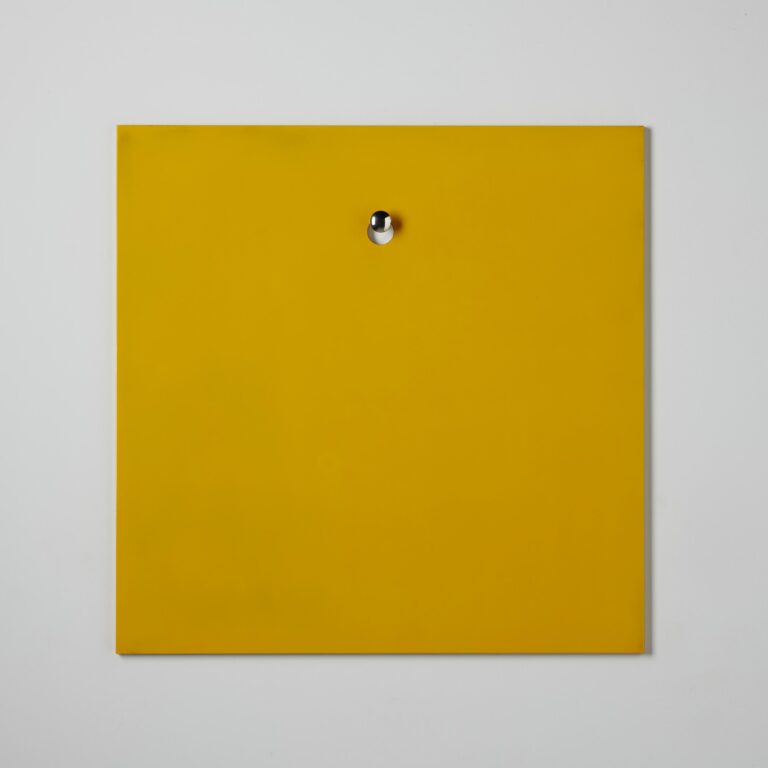 Dusty Yellow - Harmen Brethouwer 