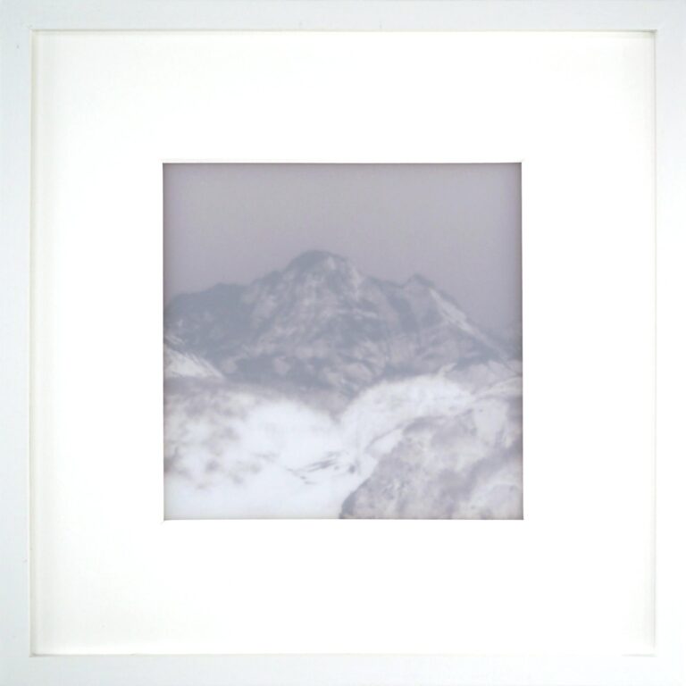 The Mountain’s Eyes - Roberto Ghezzi 