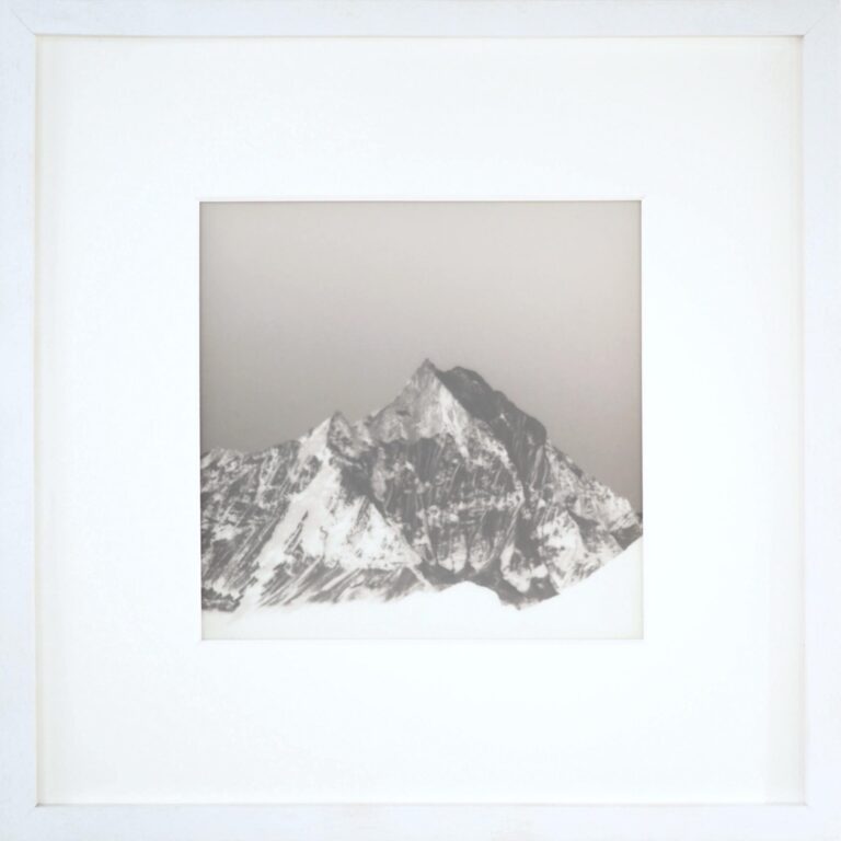 The Mountain’s Eyes - Roberto Ghezzi 