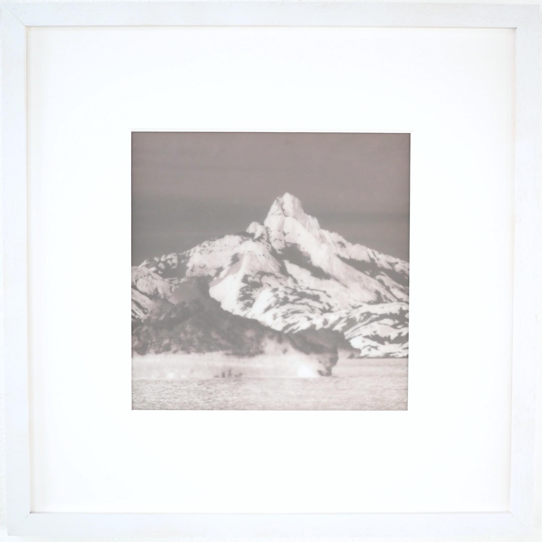 The Mountain&rsquo;s Eyes - Roberto Ghezzi 