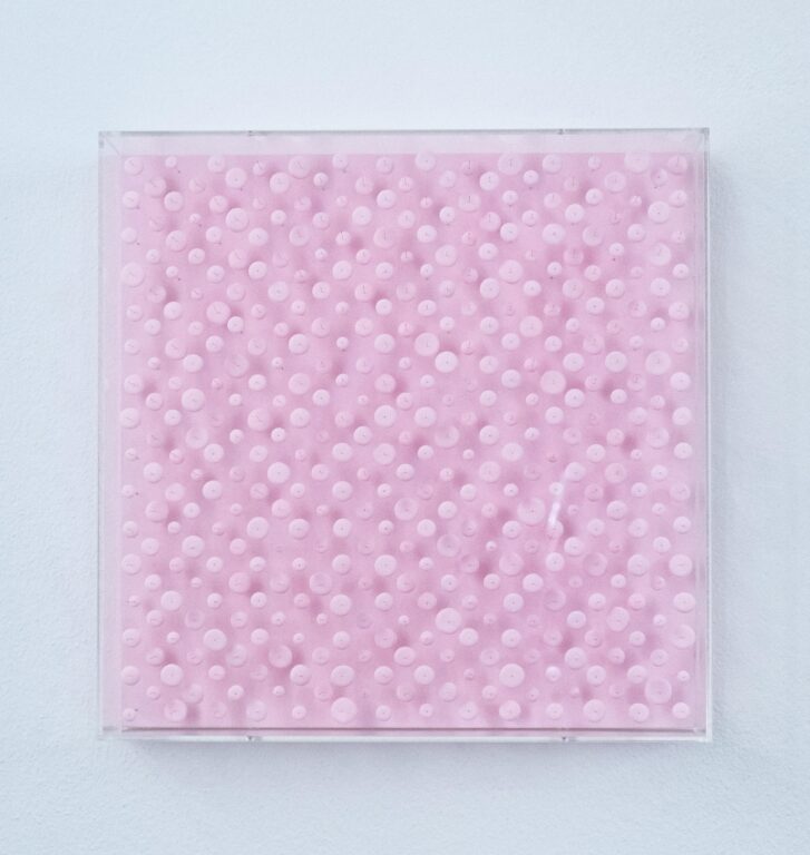 Dots – Pink Gradation P1 - Norihiko Terayama 