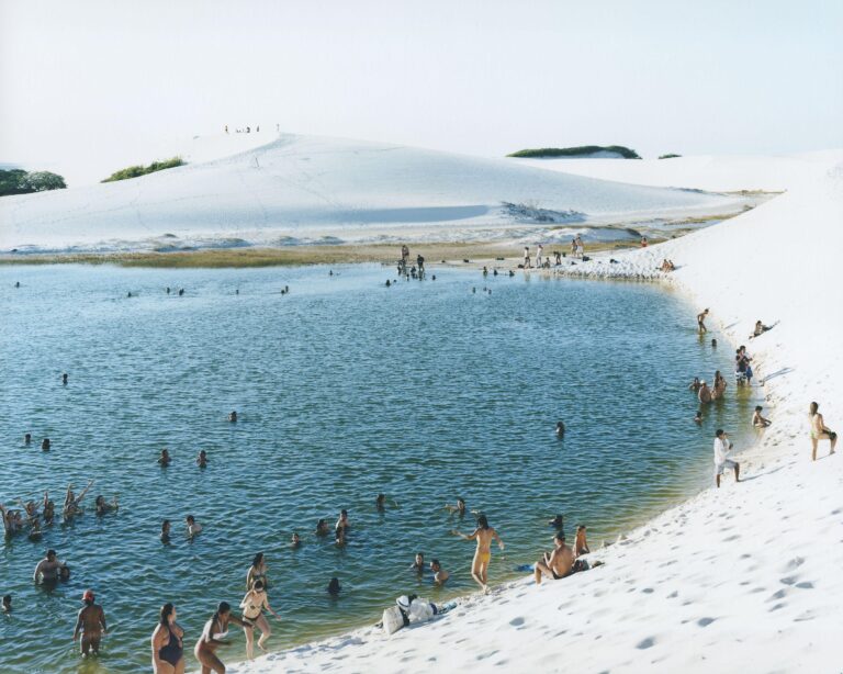 #4665 Lencois Laguna - Massimo Vitali teamspring ImportFile size: high resolution (2362 x 2953 px)