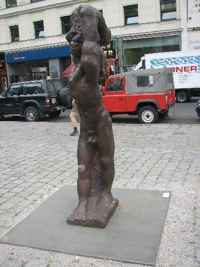 Orpheus I, WVZ. 46/II/a - Alfred Hrdlicka teamspring ImportFile size: medium (533 x 400 px)