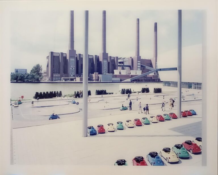 VW Lernpark ONE (Pinea Aktion) - Massimo Vitali 